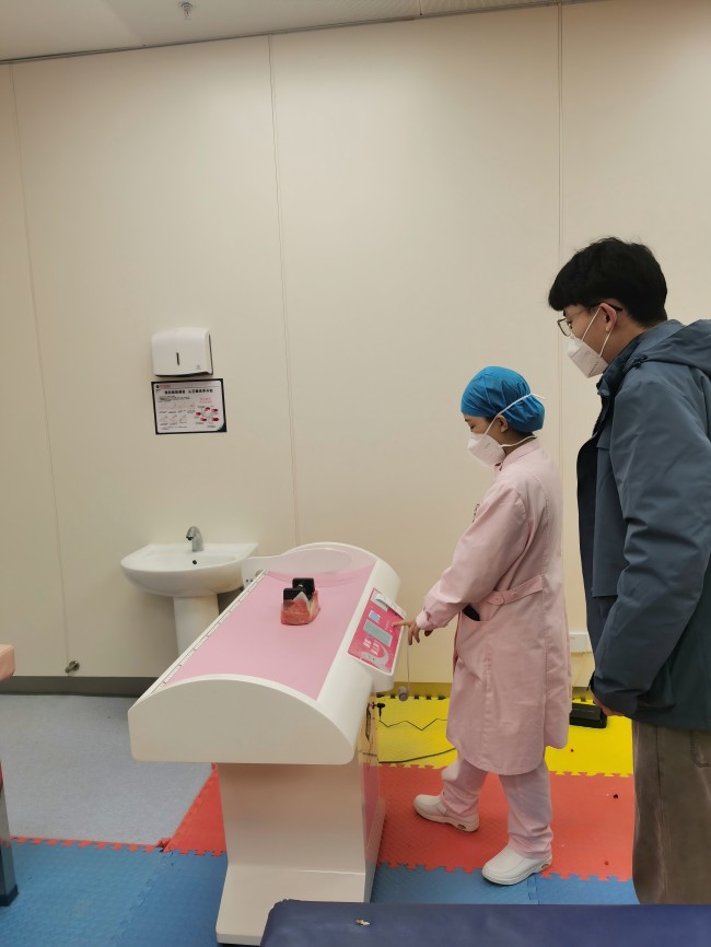 新生儿身高体重秤